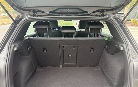 Volkswagen Golf VIII, 2023 год, 2 199 000 рублей, 12 фотография