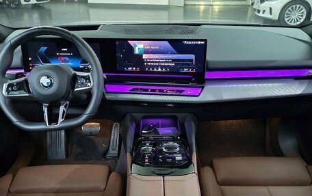 BMW 5 серия, 2025 год, 7 300 000 рублей, 7 фотография