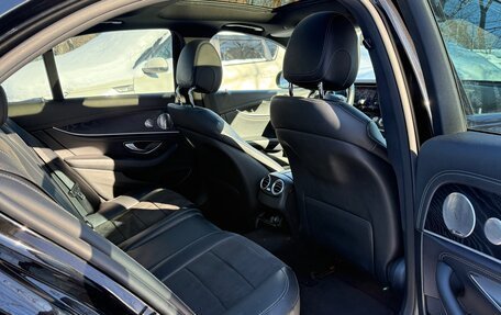 Mercedes-Benz E-Класс, 2016 год, 3 790 000 рублей, 10 фотография