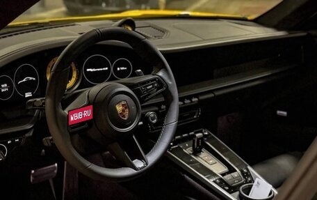 Porsche 911, 2021 год, 8 999 999 рублей, 6 фотография