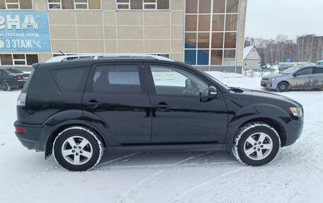 Mitsubishi Outlander III рестайлинг 3, 2010 год, 1 170 000 рублей, 4 фотография