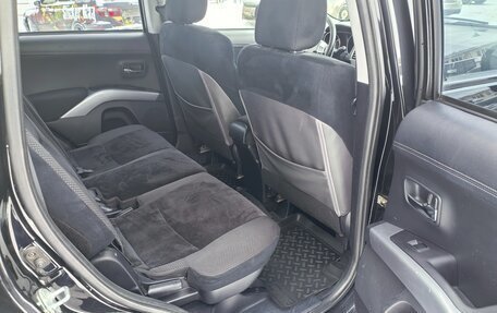 Mitsubishi Outlander III рестайлинг 3, 2010 год, 1 170 000 рублей, 24 фотография