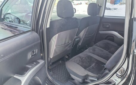 Mitsubishi Outlander III рестайлинг 3, 2010 год, 1 170 000 рублей, 25 фотография