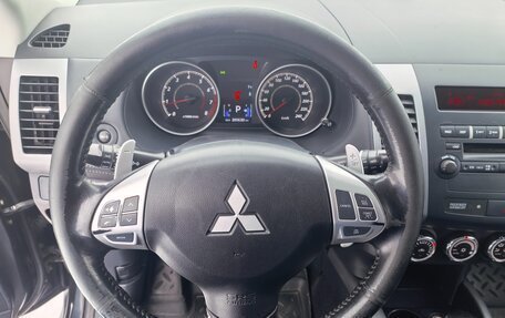 Mitsubishi Outlander III рестайлинг 3, 2010 год, 1 170 000 рублей, 33 фотография