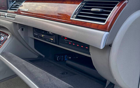 Audi A8, 2004 год, 1 250 000 рублей, 24 фотография