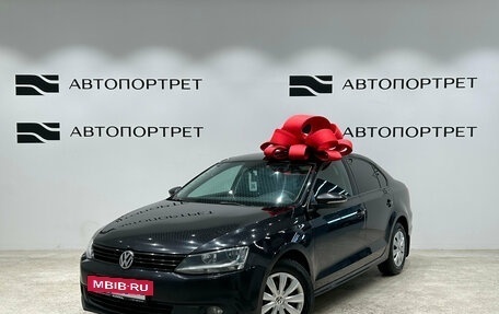 Volkswagen Jetta VI, 2013 год, 949 000 рублей, 3 фотография