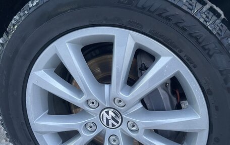 Volkswagen Touareg III, 2011 год, 2 200 000 рублей, 5 фотография