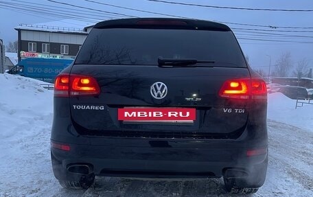 Volkswagen Touareg III, 2011 год, 2 200 000 рублей, 3 фотография