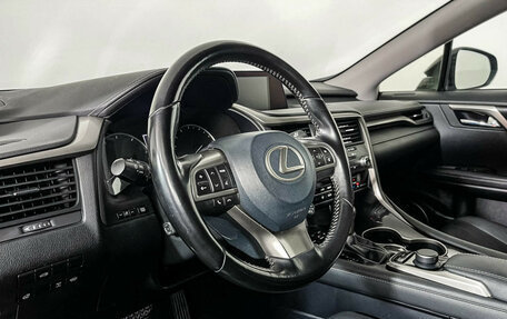 Lexus RX IV рестайлинг, 2017 год, 3 944 000 рублей, 13 фотография