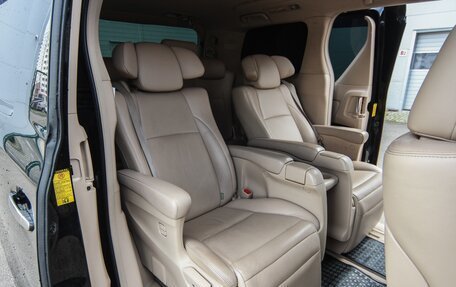 Toyota Alphard III, 2012 год, 2 099 000 рублей, 9 фотография