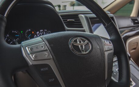 Toyota Alphard III, 2012 год, 2 099 000 рублей, 13 фотография