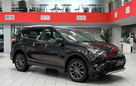 Toyota RAV4, 2016 год, 1 990 000 рублей, 3 фотография