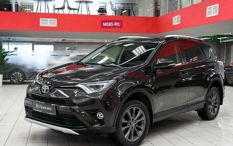 Toyota RAV4, 2016 год, 1 990 000 рублей, 5 фотография
