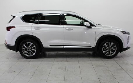 Hyundai Santa Fe IV, 2018 год, 2 390 000 рублей, 4 фотография