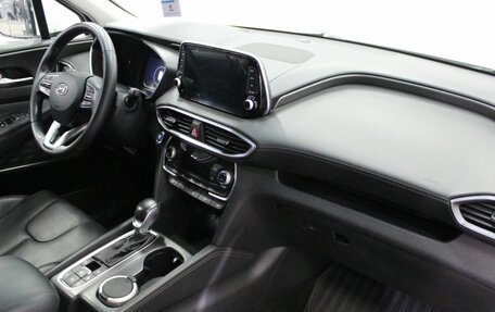 Hyundai Santa Fe IV, 2018 год, 2 390 000 рублей, 14 фотография