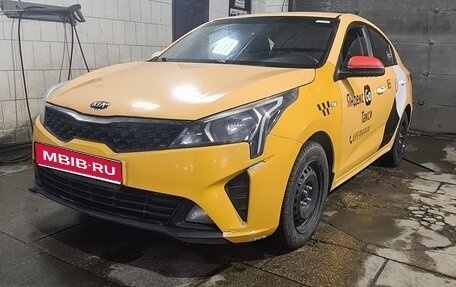KIA Rio IV, 2020 год, 820 000 рублей, 1 фотография