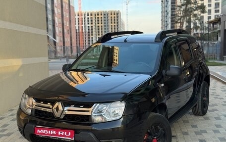 Renault Duster I рестайлинг, 2015 год, 899 000 рублей, 1 фотография