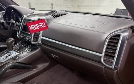 Porsche Cayenne III, 2015 год, 5 000 000 рублей, 16 фотография