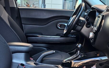 KIA Soul II рестайлинг, 2017 год, 1 690 000 рублей, 22 фотография