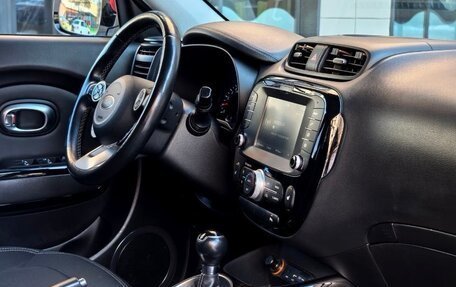 KIA Soul II рестайлинг, 2017 год, 1 690 000 рублей, 21 фотография