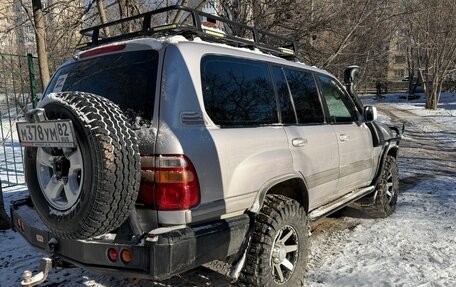 Toyota Land Cruiser 100 рестайлинг 2, 1999 год, 2 600 000 рублей, 4 фотография