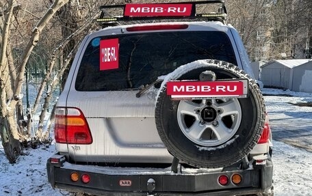 Toyota Land Cruiser 100 рестайлинг 2, 1999 год, 2 600 000 рублей, 5 фотография