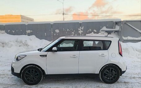 KIA Soul II рестайлинг, 2017 год, 1 330 000 рублей, 3 фотография