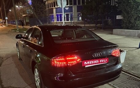 Audi A4, 2010 год, 950 000 рублей, 14 фотография