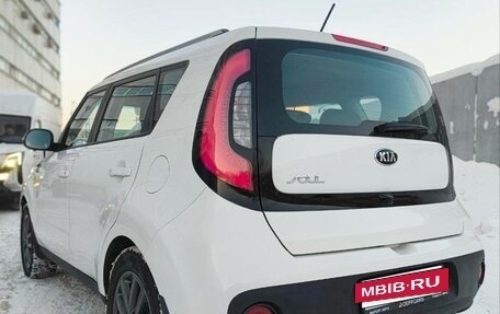 KIA Soul II рестайлинг, 2017 год, 1 330 000 рублей, 4 фотография