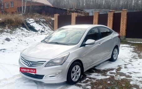 Hyundai Solaris II рестайлинг, 2014 год, 955 000 рублей, 6 фотография