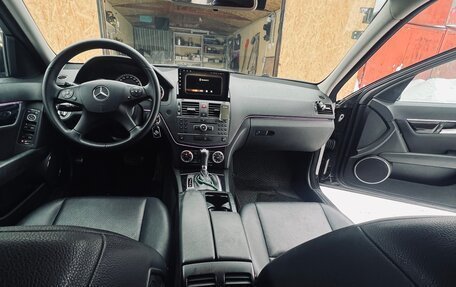 Mercedes-Benz C-Класс, 2010 год, 1 250 000 рублей, 3 фотография