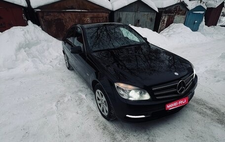 Mercedes-Benz C-Класс, 2010 год, 1 250 000 рублей, 4 фотография