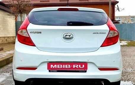 Hyundai Solaris II рестайлинг, 2015 год, 695 000 рублей, 5 фотография