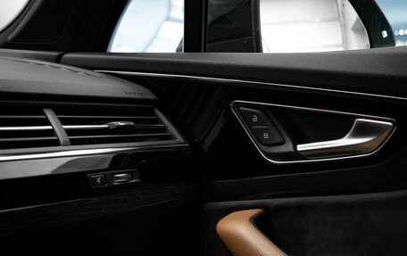 Audi Q7, 2019 год, 5 049 000 рублей, 24 фотография