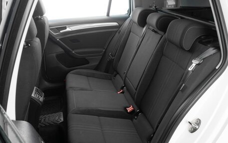 Volkswagen Golf VII, 2017 год, 1 924 000 рублей, 11 фотография