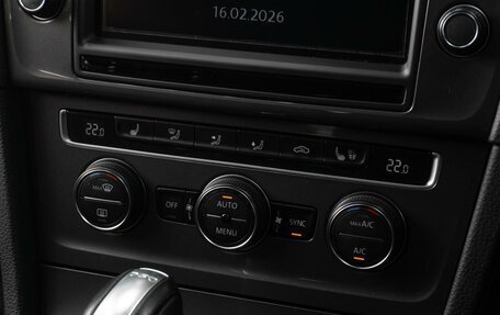 Volkswagen Golf VII, 2017 год, 1 924 000 рублей, 16 фотография