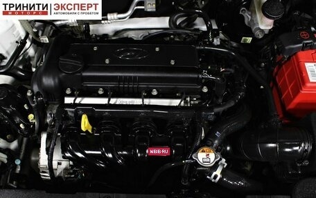 Hyundai Solaris II рестайлинг, 2015 год, 1 257 000 рублей, 18 фотография