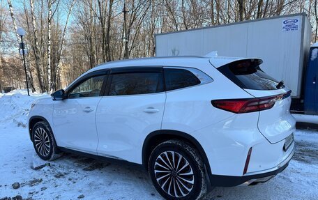 CheryExeed TXL, 2022 год, 2 400 000 рублей, 3 фотография