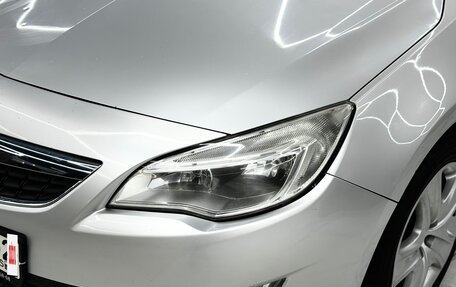 Opel Astra J, 2010 год, 450 000 рублей, 3 фотография