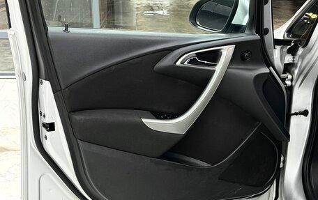 Opel Astra J, 2010 год, 450 000 рублей, 8 фотография