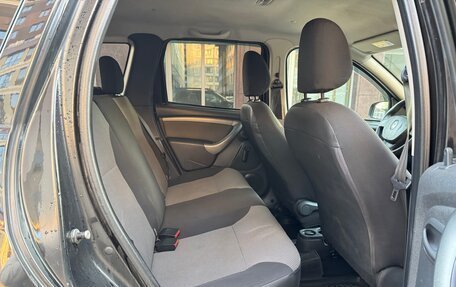 Renault Duster I рестайлинг, 2015 год, 899 000 рублей, 23 фотография