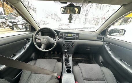 Toyota Corolla, 2005 год, 470 000 рублей, 10 фотография