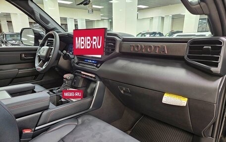 Toyota Sequoia, 2025 год, 14 660 000 рублей, 13 фотография