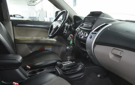 Mitsubishi Pajero Sport II рестайлинг, 2014 год, 1 450 000 рублей, 9 фотография