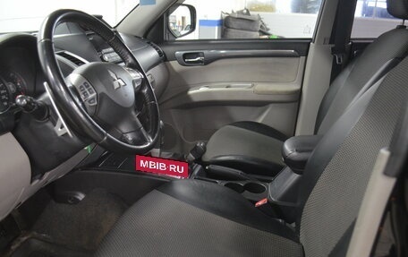 Mitsubishi Pajero Sport II рестайлинг, 2014 год, 1 450 000 рублей, 13 фотография