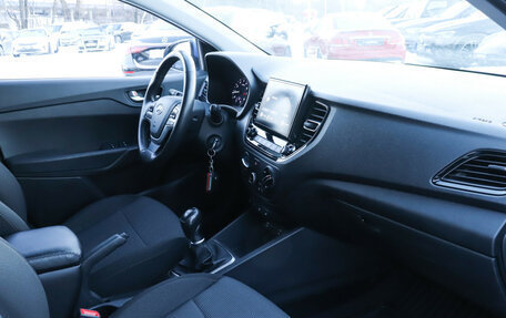 Hyundai Solaris II рестайлинг, 2020 год, 1 200 000 рублей, 9 фотография