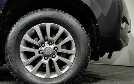 Toyota Land Cruiser Prado 150 рестайлинг 2, 2018 год, 5 400 000 рублей, 9 фотография