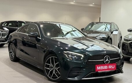 Mercedes-Benz E-Класс, 2020 год, 4 450 000 рублей, 2 фотография