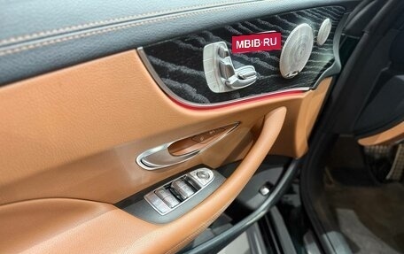 Mercedes-Benz E-Класс, 2020 год, 4 450 000 рублей, 22 фотография