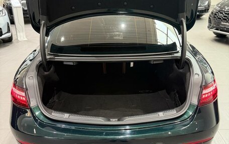 Mercedes-Benz E-Класс, 2020 год, 4 450 000 рублей, 34 фотография